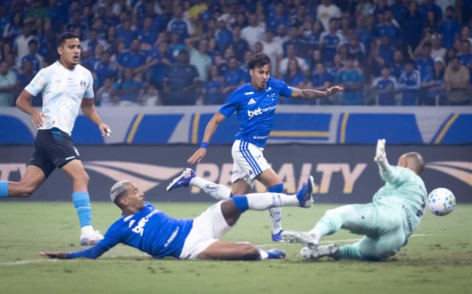 Cruzeiro x Grêmio pelo Brasileirão ( (Foto: Gustavo Aleixo/Cruzeiro)