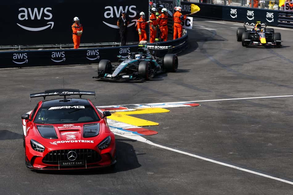Kimi Antonelli no GP de Mônaco pela F1 2026 (Foto: Yves Herman / POOL / AFP)