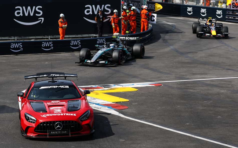 Kimi Antonelli no GP de Mônaco pela F1 2026 (Foto: Yves Herman / POOL / AFP)
