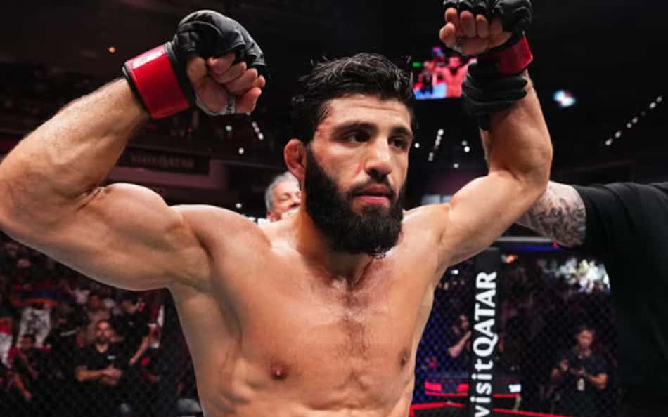 Arman Tsarukyan venceu a luta principal do (Foto: Divulgação / Reprodução UFC)