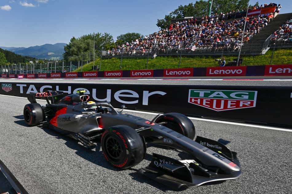 Gabriel Bortoleto em ação no GP da Áustria pela F1 2026