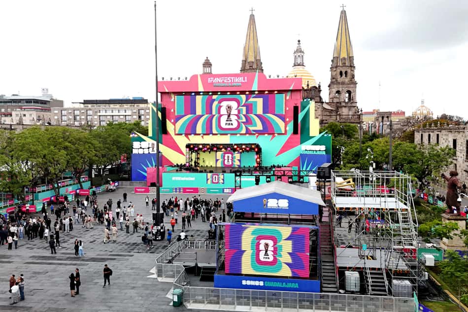 Foto aérea da Fan Fest na Cidade do México, local da abertura da Copa do Mundo de 2026