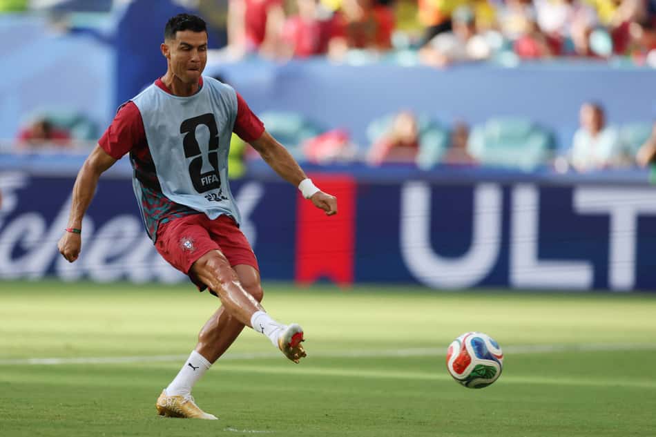 Cristiano Ronaldo no aquecimento de Colômbia x Portugal pela Copa do Mundo