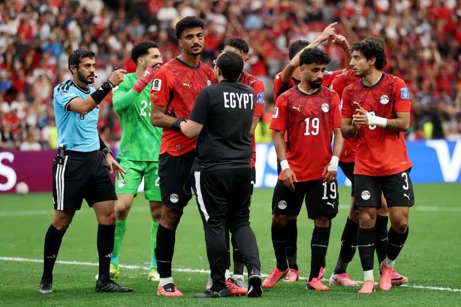Jogadores do Egito na partida contra a Nova Zelândia pela Copa do Mundo