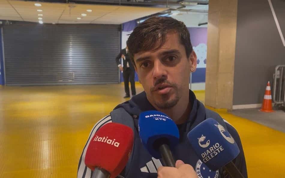 Fagner analisa o que faltou para o Cruzeiro vencer o Fluminense