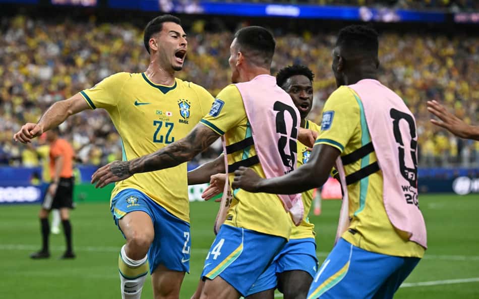 Gabriel Martinelli comemora gol marcado pelo Brasil contra o Japão na segunda fase da Copa do Mundo 2026
