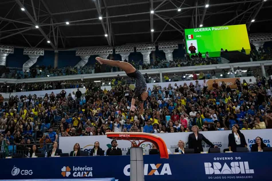 Rebeca Andrade durante competição do Pan Americano de Ginástica Artística 2026