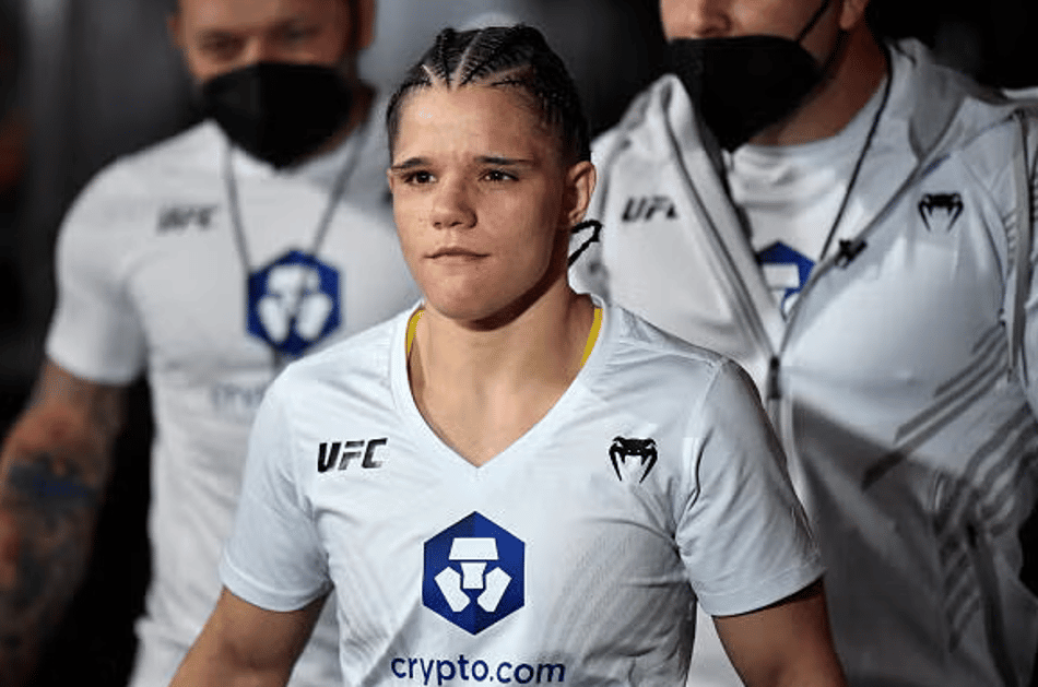 Ariane Carnelossi no UFC Vegas 40. (Foto por Chris Unger/Zuffa LLC)