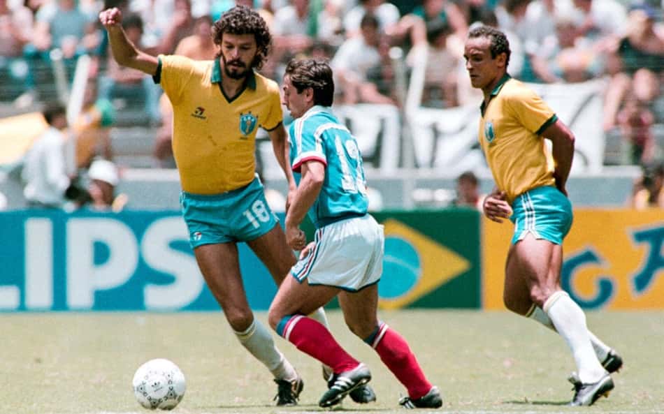 40 anos do Brasil x França que parou o futebol na Copa do Mundo