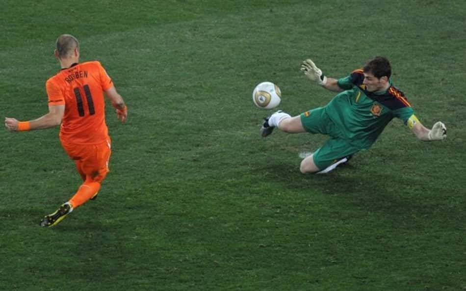 Camisa de Casillas usada na final da Copa de 2010 desaparece de museu na Espanha