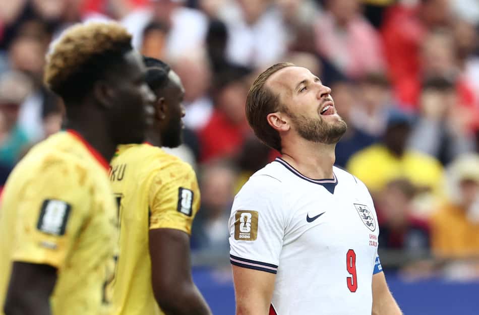 Harry Kane lamenta gol perdido em Inglaterra x Gana pela Copa do Mundo