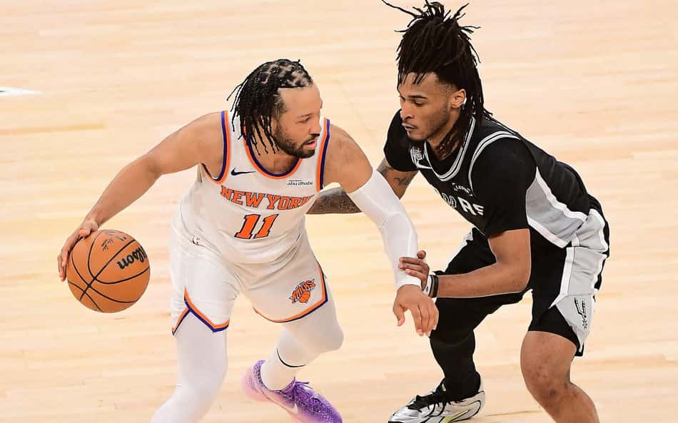 Jalen Brunson lidera, e Knicks sai na frente nas finais da NBA