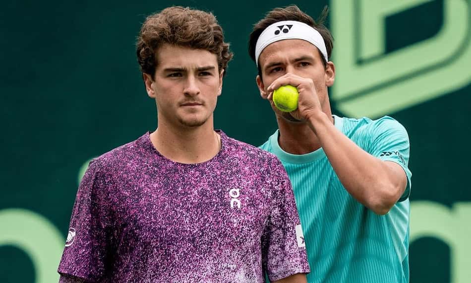 João Fonseca e Daniel Altmaier no ATP 500 de Halle (Foto: Reprodução)
