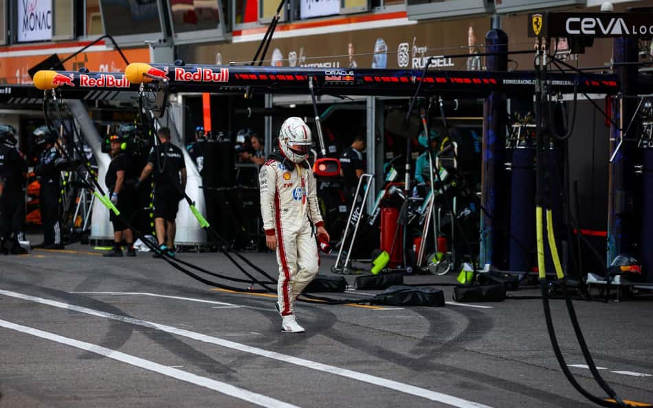 Charles Leclerc no GP de Mônaco pela F1 2026 (Foto: Yves Herman / POOL / AFP)