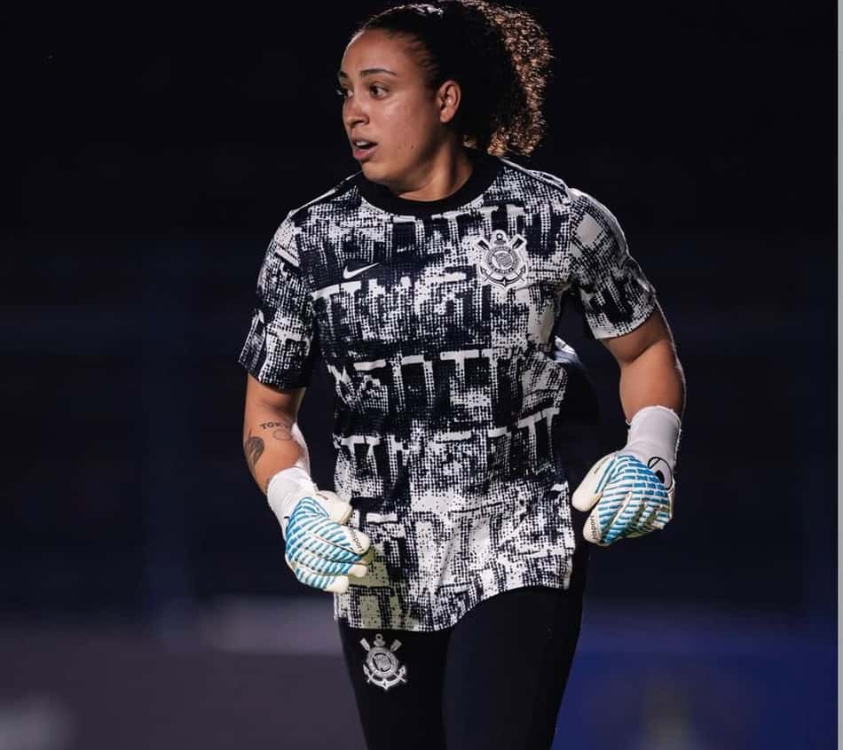 Lelê, goleira do Corinthians, sofreu lesão. (Will Anacleto/reprodução-redes sociais)