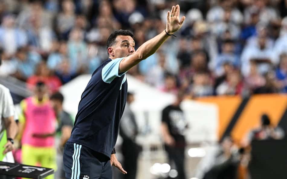 Lionel Scaloni, da Argentina, em amistoso preparatório pré-Copa do Mundo (Foto: RONALDO SCHEMIDT / AFP)