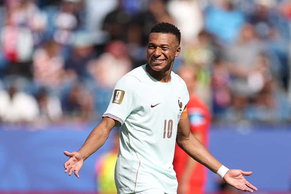 Mbappé reage durante partida da Copa do Mundo