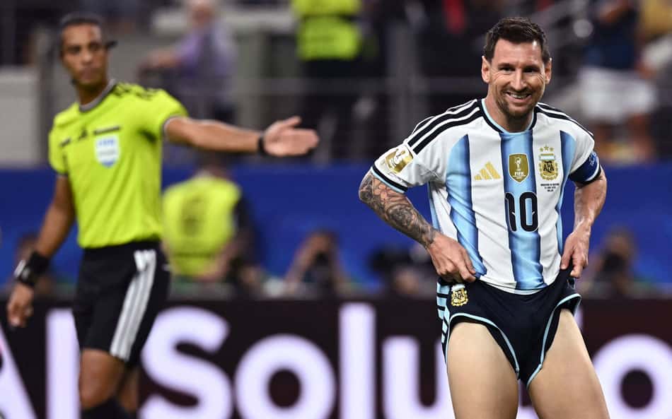 Argentina recebe quase o dobro de pênaltis do Brasil neste século em Copas do Mundo