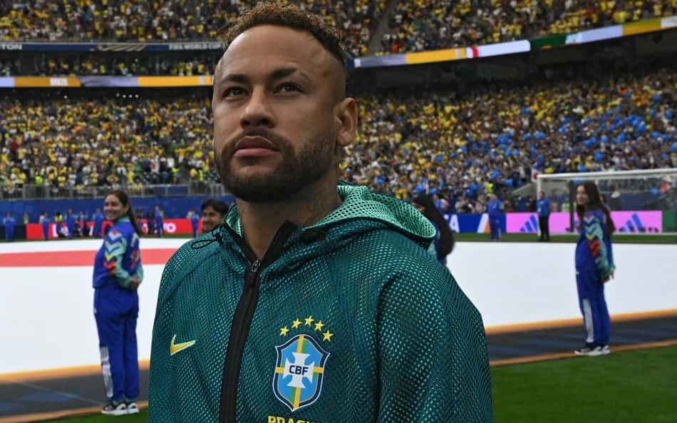 Leitura labial flagra Neymar dando conselho a Rayan durante Brasil x Japão