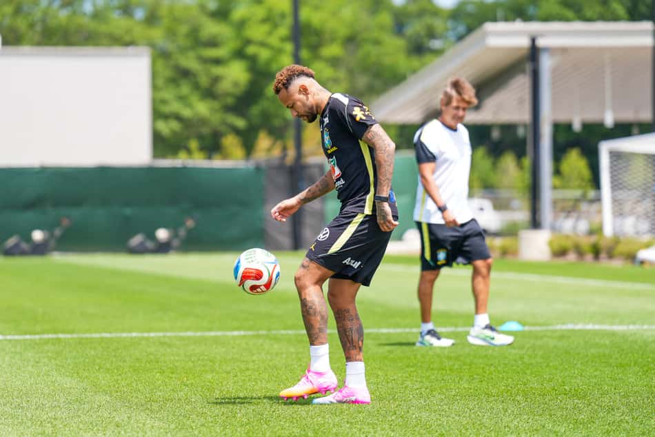 Neymar treina no CT da Seleção em Morristown