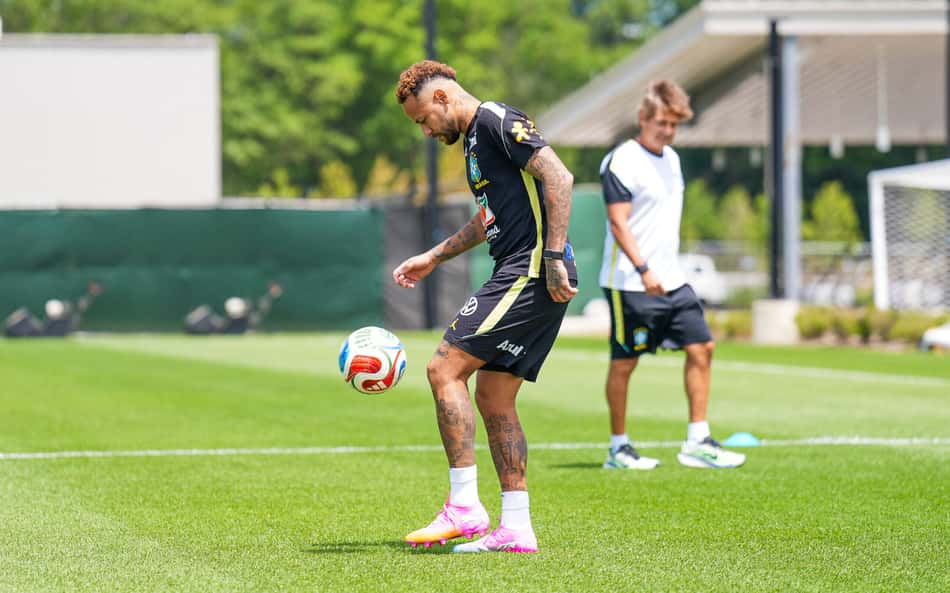 Neymar treina no CT da Seleção em Morristown