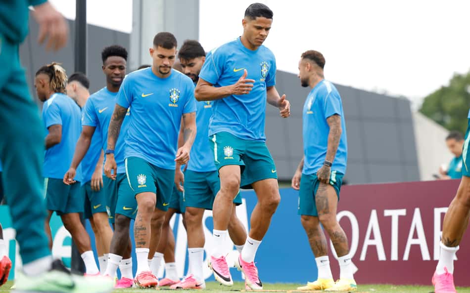Jogadores da Seleção fazem último treino antes de Brasil x Escócia