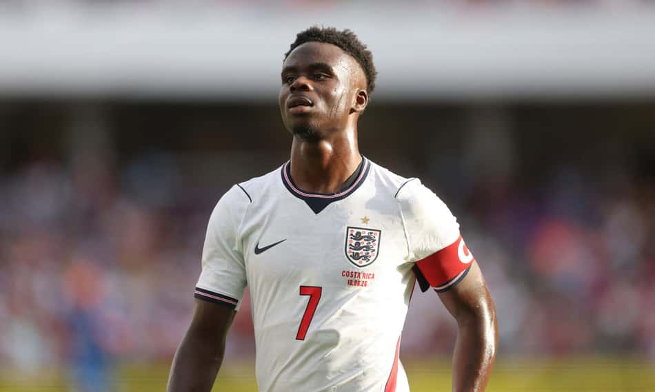 Bukayo Saka em amistoso preparatório para a Copa do Mundo entre Inglaterra e Costa Rica (Foto: Richard Pelham/Getty Images/AFP)