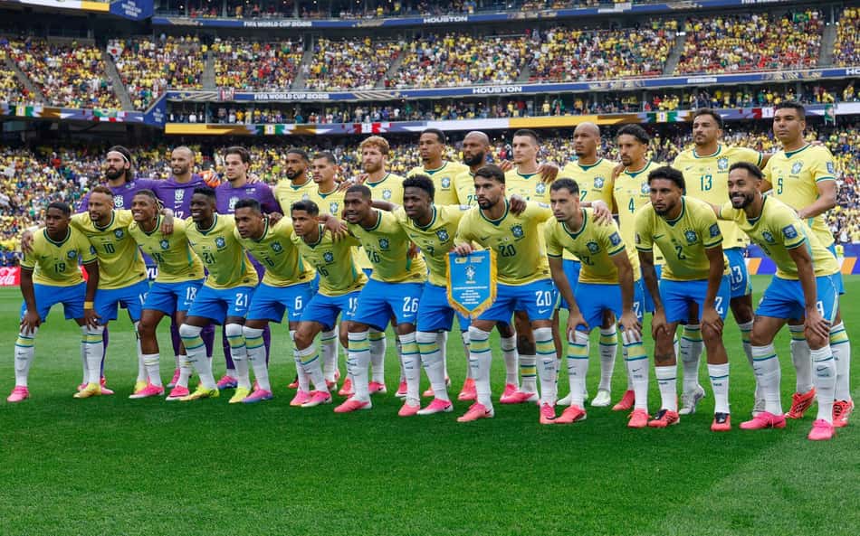 Seleção posada para o jogo contra o Japão, em Houston