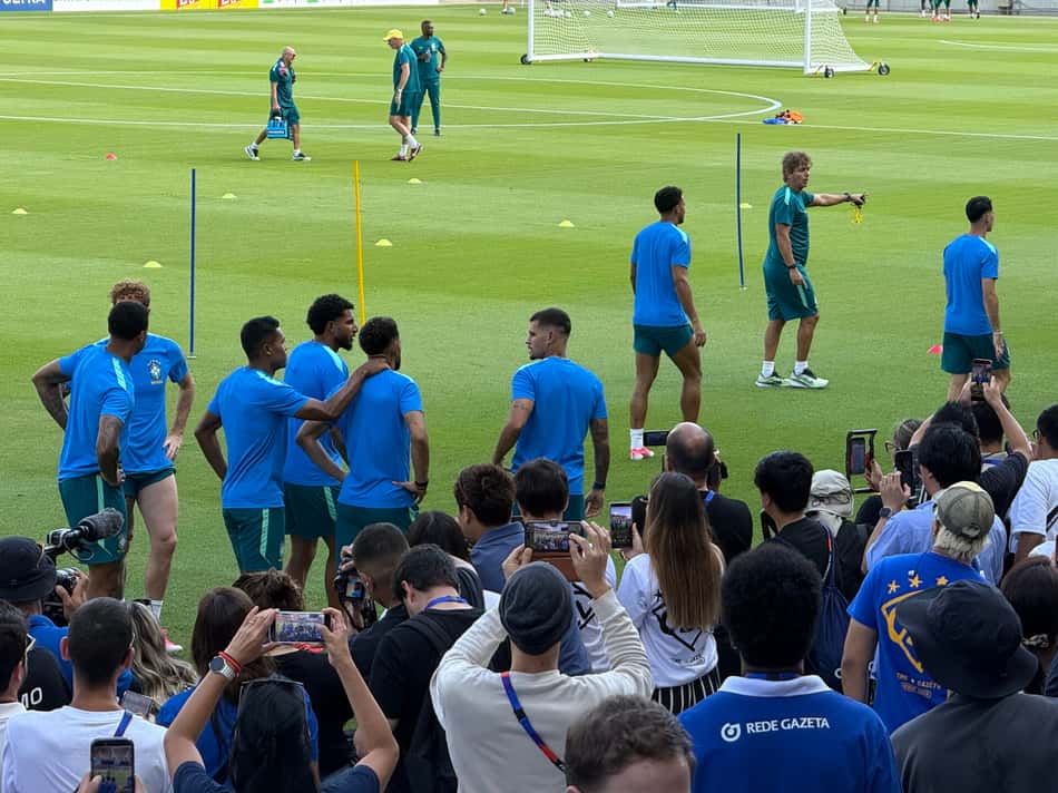 Treino na véspera de Brasil x Japão teve forte presença de jornalistas dos dois países