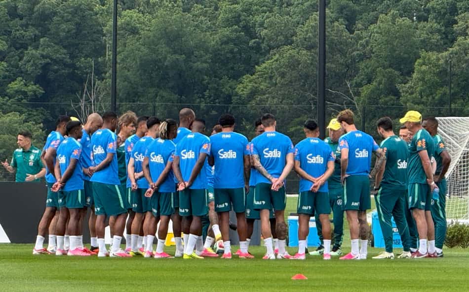 Primeiro treino do Brasil para encarar o Japão tem oito preservados