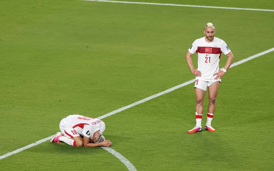 Após derrota para o Paraguai, a Turquia foi eliminada da Copa do Mundo (Foto: Stu Forster/Getty Images/AFP)