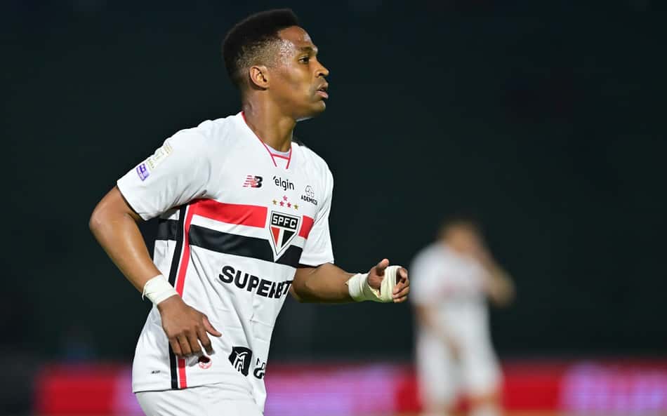 Wendell em jogo do São Paulo