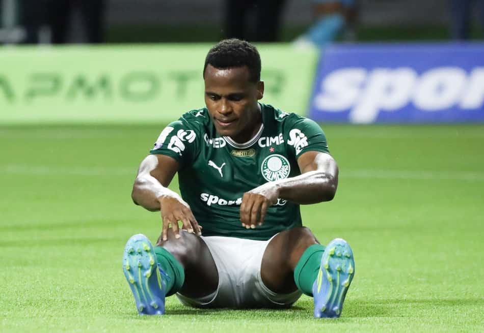 Jhon Arias lamenta jogada pelo Palmeiras (Foto: Marina Uezima/Brazil Photo Press/Folhapress)