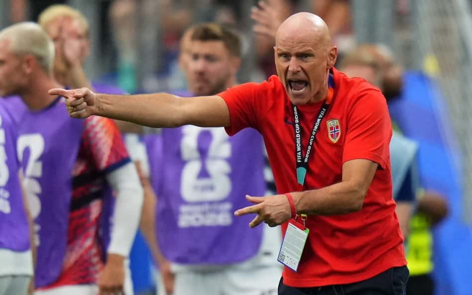Técnico da Noruega esclarece fala sobre Ancelotti antes de duelo com Brasil: "Brincadeira"