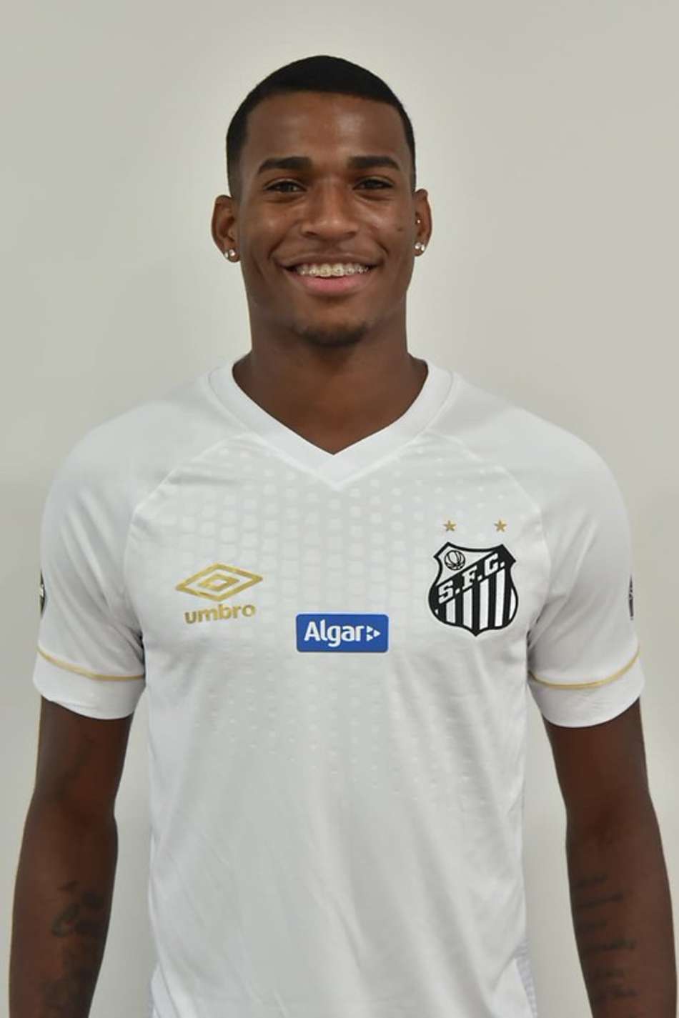 Jean Lucas foi apresentado no Santos em fevereiro de 2019. (Foto: Ivan Storti / Santos FC)