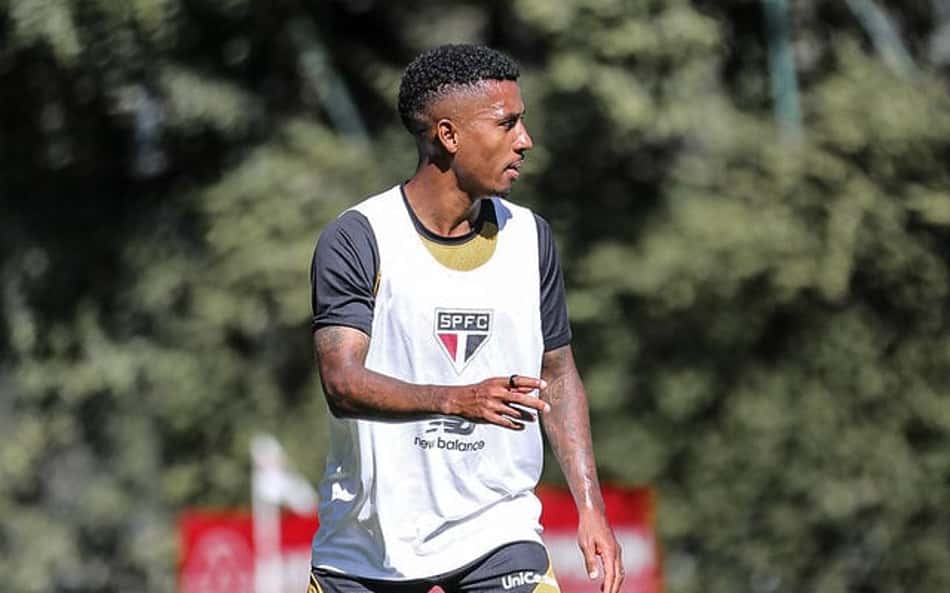 Dorival ganha reforço importante na reta final da preparação para volta do Brasileirão