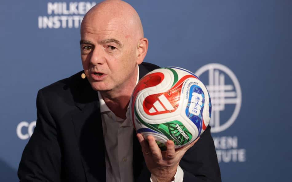 Fala de Gianni Infantino repercute fortemente após triunfo de Argentina sobre Cabo Verde (Foto: Patrick T. Fallon/AFP)