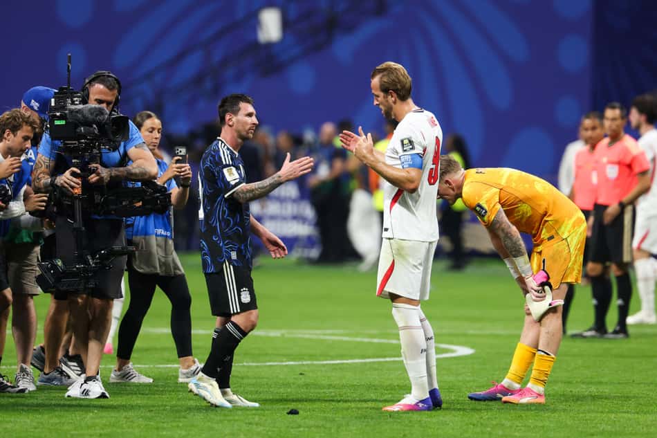 Lionel Messi e Harry Kane juntos durante a semifinal da Copa do Mundo 2026.