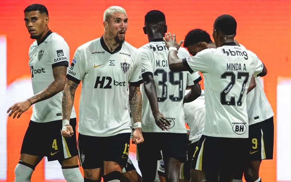 Atletas do Atlético comemorando gol (Foto: Pedro Souza / Atlético)