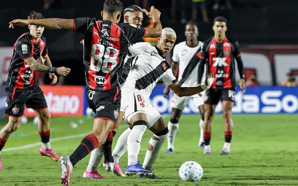 Torcedores apontam culpado por derrota do Vasco para o Vitória: 'Sempre'