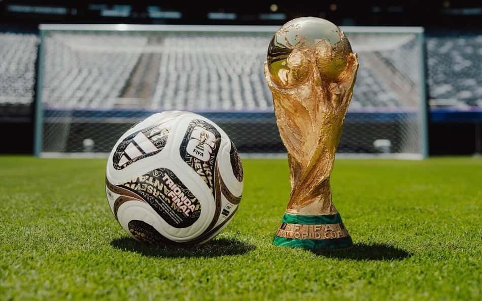 Bola da final da Copa do Mundo é apresentada pela Fifa: veja detalhes