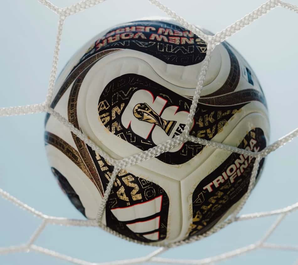 Bola da final da copa (reprodução Fifa)