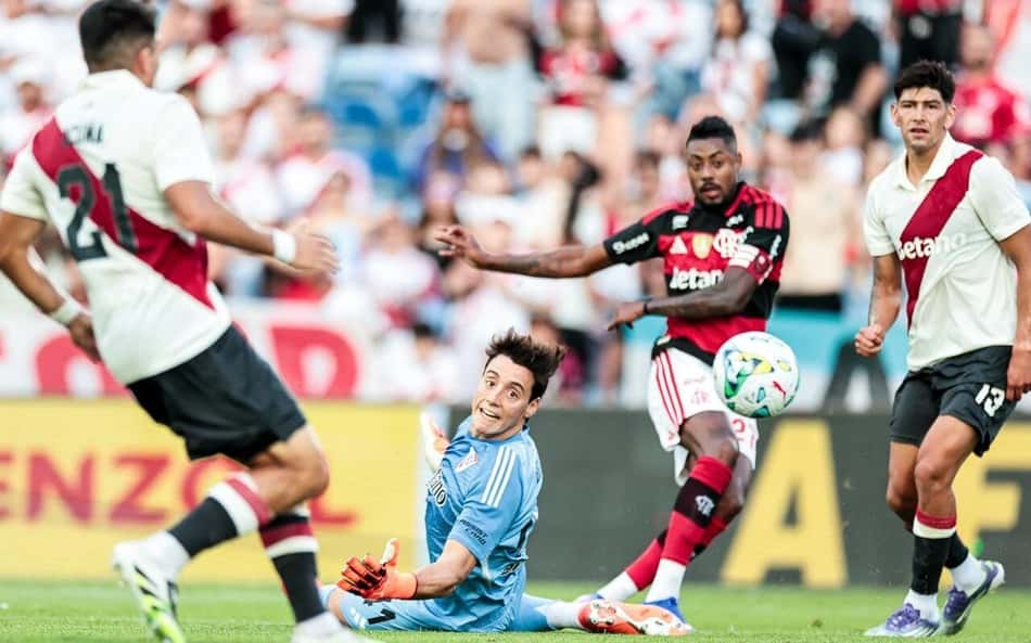 Análise: empate do Flamengo com River Plate rende boas notícias para Leonardo Jardim