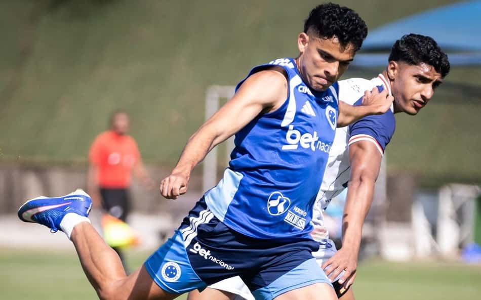 Cruzeiro atropela São Caetano em jogo-treino; veja os gols