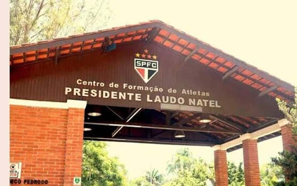 Cotia completa 21 anos e se consolida como um dos principais ativos do São Paulo