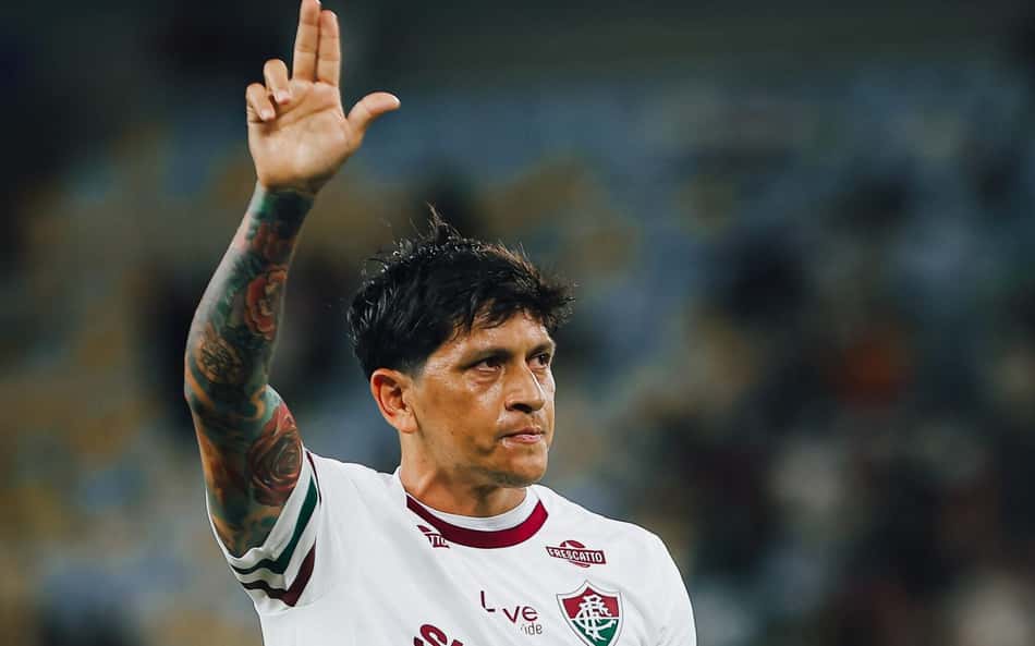 Cano comemora gol pelo Fluminense contra o Bahia