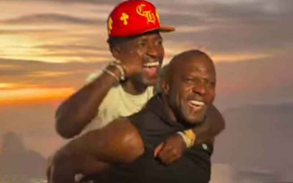 Vini Jr e Terry Crews se encontram no Cristo Redentor: (Foto: Reprodução)