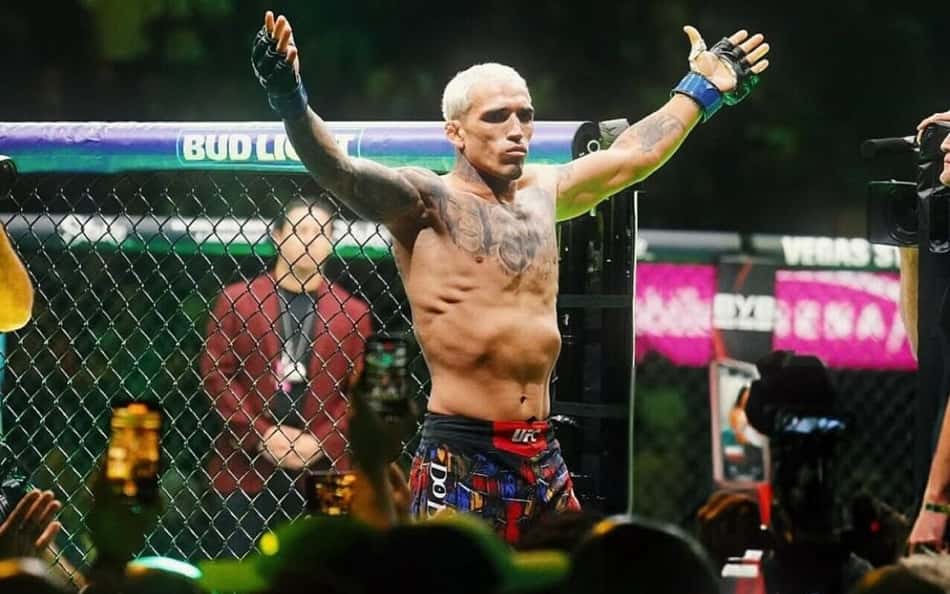 UFC esperava luta de McGregor para decidir futuro de Charles do Bronx