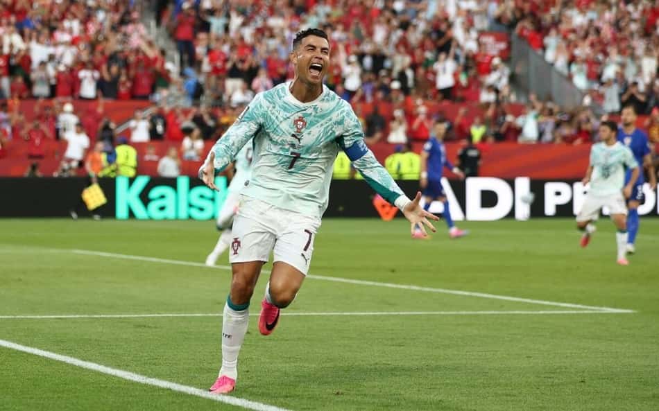 Cristiano Ronaldo faz primeiro gol em mata-mata de Copa do Mundo
