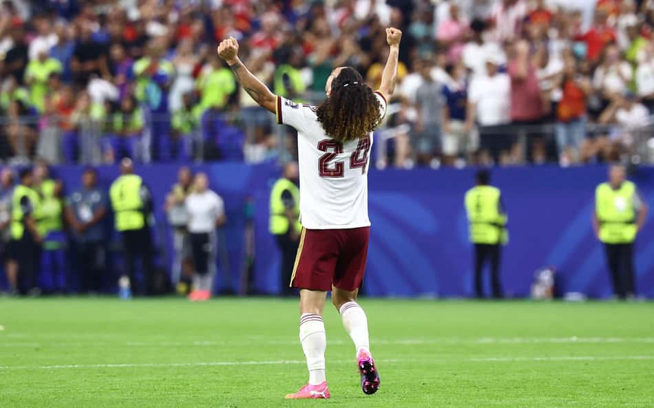 Espanha elimina França na semifinal pela terceira vez consecutiva
